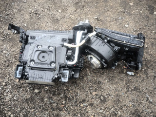 отопитель в сборе (печка) BMW M2 G87 2023, 3.0 л., S58B30A, бензин, МКПП, купе, задний привод, 7242073