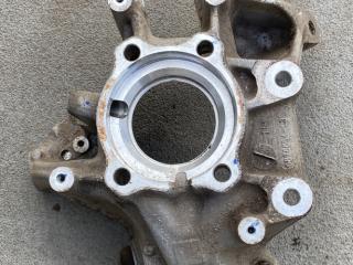кулак задний правый BMW X5 G05 2022, 3.0 л., B57 D30 B, дизель, 416, внедорожник 5 дв., полный привод, 6876654