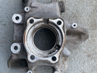 кулак задний правый BMW 5 серия G30/G31 G30 2017, 3.0 л., B57 D30 A, дизель, АКПП, a300, седан, полный привод, 6866338