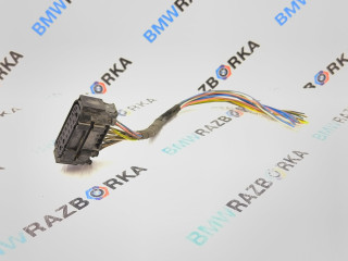 разъем (фишка) проводки BMW i8 I12 2015, 1.5 л., B38 K15 A, гибрид, полный привод, 7590356