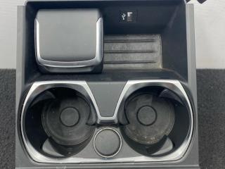 подстаканник BMW 7 серия G11/G12 G11 2017, 4.0 л., B57 D30 B, дизель, x03 rubin-metallic black, седан, полный привод, 9302629