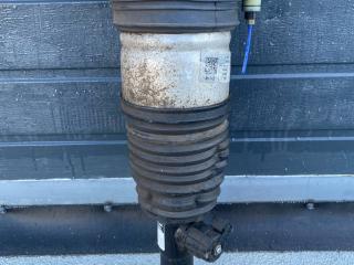 пневмостойка задняя BMW X5 G05 2022, 3.0 л., B57 D30 B, дизель, 416, внедорожник 5 дв., полный привод