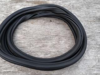 уплотнитель двери BMW X6 G06 2020, 3.0 л., B57 D30 A, дизель, АКПП, внедорожник 5 дв., полный привод, 7437788