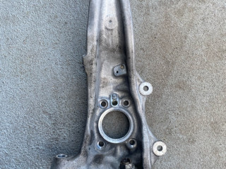 кулак поворотный правый BMW 8 серия G14/G15 G14 2019, 4.0 л., B57 D30 B, дизель, АКПП, 475, кабриолет, полный привод
