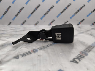 замок ремня безопасности BMW M2 G87 2023, 3.0 л., S58B30A, бензин, МКПП, купе, задний привод, 9496743