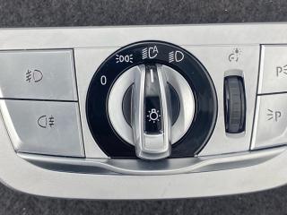 переключатель света BMW 7 серия G11/G12 G11 2017, 4.0 л., B57 D30 B, дизель, x03 rubin-metallic black, седан, полный привод, 6841891