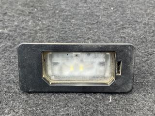 подсветка номера BMW X5 G05 2022, 3.0 л., B57 D30 B, дизель, 416, внедорожник 5 дв., полный привод, 9481841