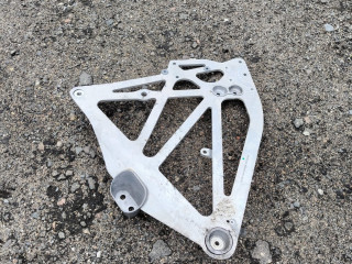 распорка кузова BMW M2 G87 2023, 3.0 л., S58B30A, бензин, МКПП, купе, задний привод, 9504374