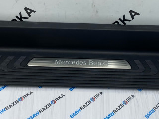 накладка на порог внутренняя Mercedes-Benz V-Класс W447 [рестайлинг] W447 2024, 2.0 л., OM 654.920, дизель, АКПП, черный обсидиан металлик mb 9197, микроавтобус, задний привод, 4476802606, A4476802606