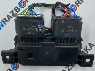 блок управления топливным насосом Mercedes-Benz Sprinter W907/W910 W907 2023, 2.0 л., OM 654.920, дизель, АКПП, фургон, задний привод, 0009015303, A0009015303