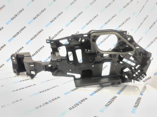 пластик Porsche Taycan 1 поколение 2022, электро, универсал, 9J0868554