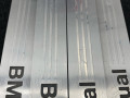 комплект накладок на пороги (внутренние) BMW X7 G07 2019, 4.0 л., бензин, АКПП, c27, внедорожник 5 дв., полный привод, 8072245, 8072246, 8070439 - фото №3