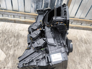 отопитель в сборе (печка) BMW i3 L01 [рестайлинг] I01 2018, электро, c32, задний привод, 9383124