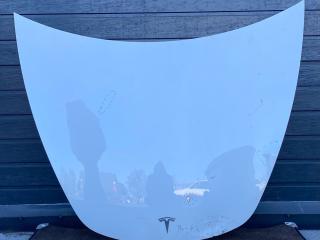 капот Tesla Model 3 1 поколение 2022, электро, задний привод, правый руль