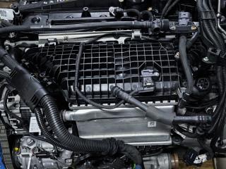 коллектор впускной BMW M3 G80/G81 G80 2023, 3.0 л., S58B30A, АКПП, седан, полный привод, 8092584