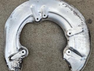 защитный кожух тормозного механизма BMW X5 G05 [рестайлинг] G05 2024, 3.0 л., B57 D30 B, дизель, АКПП, 475, внедорожник 5 дв., полный привод, правый руль, 6899154
