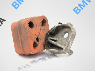 кронштейн глушителя BMW M4 G82/G83 G82 2023, 3.0 л., S58B30A, бензин, купе, полный привод, 8657332, 82672186