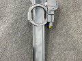 петля бардачка BMW X7 G07 2019, 4.0 л., бензин, АКПП, c27, внедорожник 5 дв., полный привод, 9473658 - фото №3
