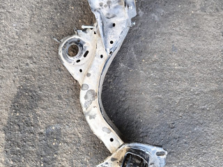 кулак задний левый BMW X1 U11 2023, электро, полный привод, 6894209