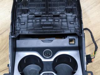 подстаканник BMW X5 G05 [рестайлинг] G05 2024, 3.0 л., B57 D30 B, дизель, 416, полный привод, 6827173