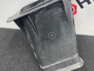воздуховод тормозной правый BMW 7 серия G11/G12 G11 2017, 4.0 л., B57 D30 B, дизель, x03 rubin-metallic black, седан, полный привод, 7365632
