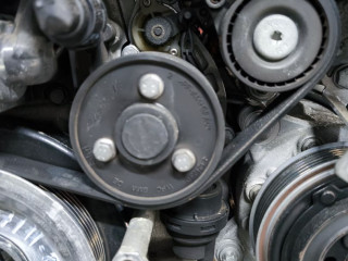 помпа BMW 5 серия G30/G31 G30 2017, 3.0 л., B57 D30 A, дизель, АКПП, a300, седан, полный привод, 8582740