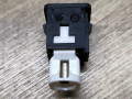 разъем AUX / USB BMW 5 серия G30/G31 G30 2017, 3.0 л., B57 D30 A, дизель, АКПП, a300, седан, полный привод, 9229294 - фото №2