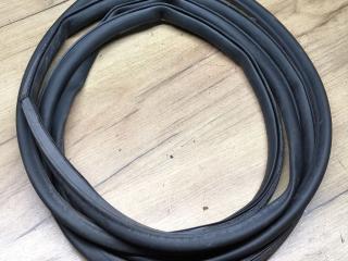 уплотнитель двери BMW X6 G06 2020, 3.0 л., B57 D30 A, дизель, АКПП, внедорожник 5 дв., полный привод, 7387590, 51769447092, 9447092