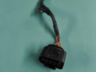 разъем (фишка) проводки BMW 1 серия F40 2023, 1.5 л., B37 C15 A, дизель, skyscraper grau metallic (c4w), хетчбэк 5 дв., передний привод, 1718560, 1718562