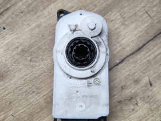 жалюзи BMW 1 серия F40 2023, 1.5 л., B37 C15 A, дизель, skyscraper grau metallic (c4w), хетчбэк 5 дв., передний привод, 9881645, 5811R1000