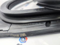 уплотнитель двери Porsche Taycan 1 поколение 2022, электро, универсал, полный привод, правый руль, 9J0831721, 9J0831721L - фото №3