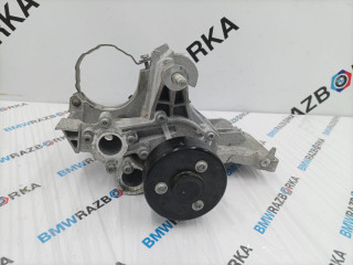 помпа BMW X5 G05 2021, 3.0 л., гибрид, АКПП, c27, внедорожник 5 дв., полный привод, 8742075