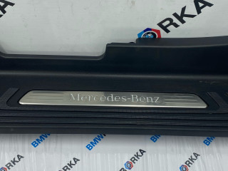 накладка на порог внутренняя Mercedes-Benz V-Класс W447 [рестайлинг] W447 2024, 2.0 л., OM 654.920, дизель, АКПП, черный обсидиан металлик mb 9197, микроавтобус, задний привод, 4476802006, A4476802006