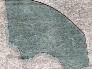 стекло двери передней правой BMW X3 F25 2012, 3.0 л., бензин, АКПП, внедорожник 5 дв.