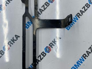 кронштейн радиатора BMW X7 G07 2019, 3.0 л., B57 D30 C, дизель, АКПП, 475, внедорожник 5 дв., полный привод, 7421776