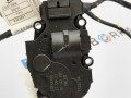 моторчик заслонки печки BMW M2 G87 2024, 3.0 л., S58B30A, бензин, АКПП, купе, задний привод, 9382891 - фото №3