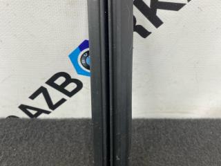 Уплотнитель стекла BMW X7 G07 [рестайлинг] G07 2024, 4.0 л., B57 D30 B, дизель, АКПП, 416, внедорожник 5 дв., полный привод, 7482168