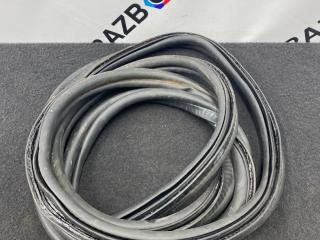 уплотнитель BMW 7 серия G11/G12 G11 2017, 4.0 л., B57 D30 B, дизель, x03 rubin-metallic black, седан, полный привод, 7357103