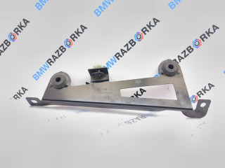 кронштейн радиатора BMW M2 G87 2023, 3.0 л., S58B30A, бензин, МКПП, купе, задний привод, 8074895