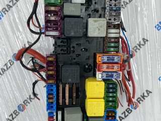 блок предохранителей Mercedes-Benz Sprinter W907/W910 W907 2023, 2.0 л., OM 654.920, дизель, АКПП, фургон, задний привод, 9075450100, A9075450100