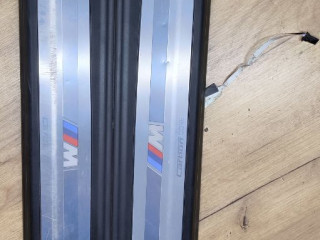 комплект накладок на пороги (внутренние) BMW 8 серия G14/G15 G14 2019, 4.0 л., B57 D30 B, дизель, АКПП, 475, кабриолет, полный привод, 8076665, 8076666, 51478076665, 51478076666