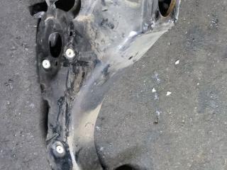 кулак задний правый BMW 1 серия F40 2023, 1.5 л., B37 C15 A, дизель, skyscraper grau metallic (c4w), хетчбэк 5 дв., передний привод