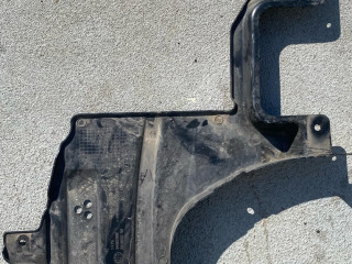 защита днища BMW i7 G70/G71 2024, электро, АКПП, c3z, седан, задний привод, правый руль, 51759498308, 9498308