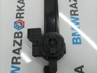 петля бардачка BMW X3 G45 2025, 2.0 л., B48 B20 P, бензин, АКПП, внедорожник 5 дв., полный привод, 6831913