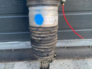 пневмостойка задняя BMW X5 G05 [рестайлинг] G05 2024, 3.0 л., B57 D30 B, дизель, АКПП, 475, внедорожник 5 дв., полный привод, правый руль, 37106869037, 6869037