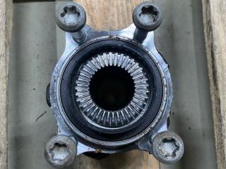 ступица передняя BMW X5 G05 [рестайлинг] G05 2024, 3.0 л., B57 D30 B, дизель, 416, полный привод, 6893686
