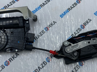 замок двери сдвижной Mercedes-Benz V-Класс W447 [рестайлинг] W447 2024, 2.0 л., OM 654.920, дизель, АКПП, черный обсидиан металлик mb 9197, микроавтобус, задний привод, 4477300902, A4477300902