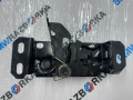 замок капота Mercedes-Benz V-Класс W447 [рестайлинг] W447 2024, 2.0 л., OM 654.920, дизель, АКПП, черный обсидиан металлик mb 9197, микроавтобус, задний привод, 4478800060, A4478800060 - фото №2
