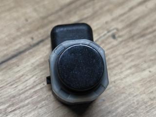 парктроник передний BMW 5 серия F07/F10/F11 [рестайлинг] 2013, 3.0 л., N57 D30 A, дизель, АКПП, задний привод, 9270495