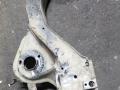 кулак задний правый BMW 1 серия F40 2023, 1.5 л., B37 C15 A, дизель, skyscraper grau metallic (c4w), хетчбэк 5 дв., передний привод - фото №3